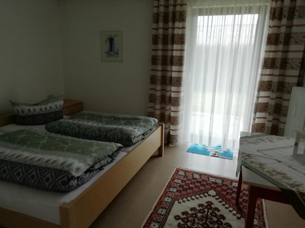 Doppelzimmer "Waldhutte" ビショフスマイス エクステリア 写真