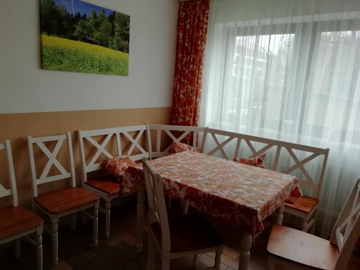 Doppelzimmer "Waldhutte" ビショフスマイス エクステリア 写真